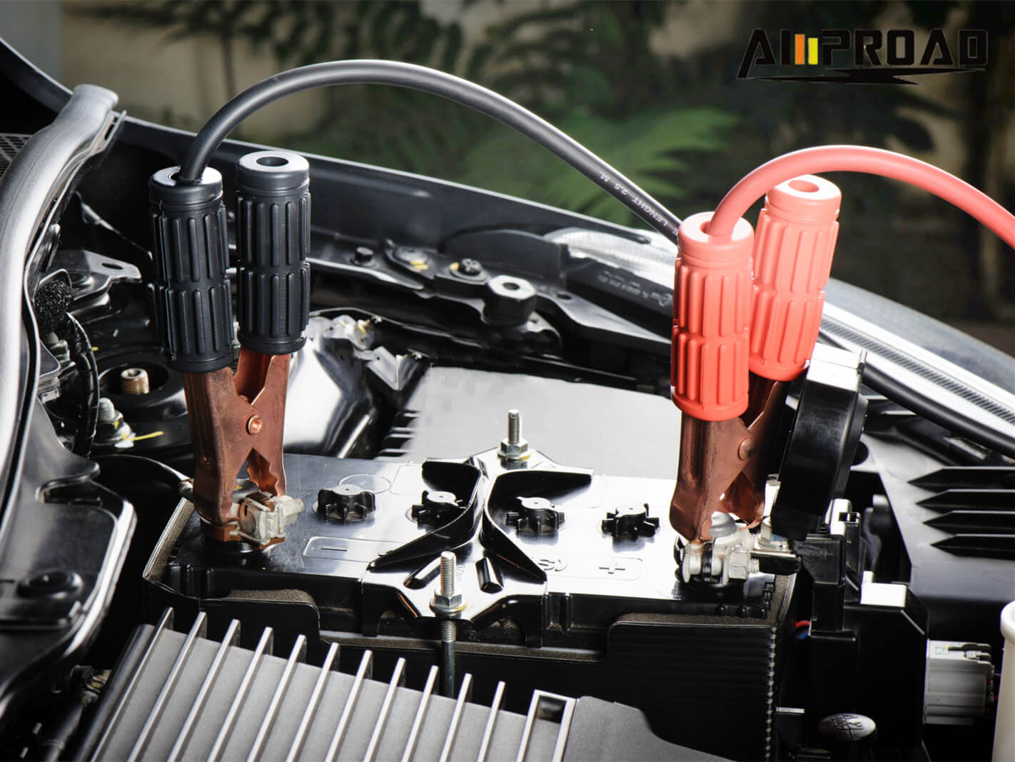 How Much Voltage Does a Vehicle Jump Starter Need?